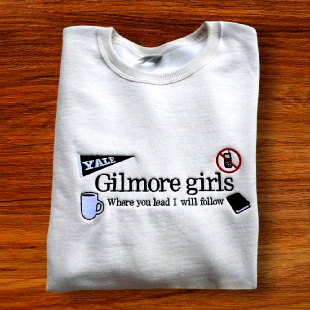Gilmore girls  sweater brand new